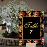 Numéro De Table Crâne gothique Halloween Mariage noir<br><div class="desc">Ce numéro de table mariage gothique accueille vos invités à leur table avec un motif de crânes déplaisants flottant dans un abîme noir derrière votre texte monogramme. Chaque crâne est orné de roses rouges pour votre occasion romantique à Halloween. Leurs yeux vides d'âme sont fortement contrastés contre la couronne rose...</div>