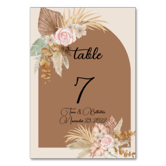 Numéro de table de conception florale bohème