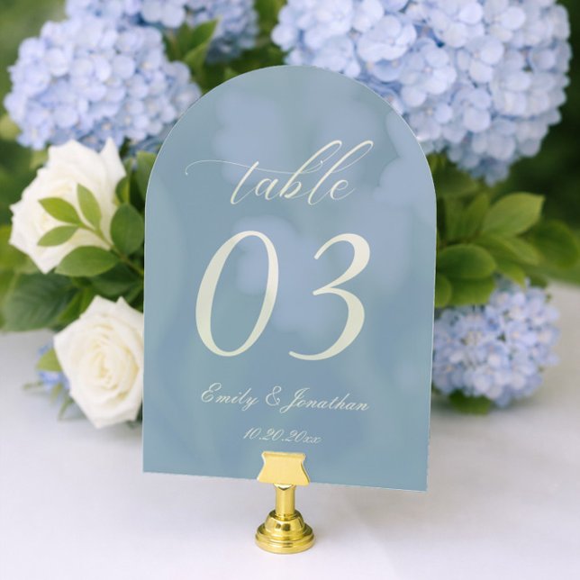 Numéro de Table de Mariage en Acrylique Bleu Pouss (Créateur téléchargé)