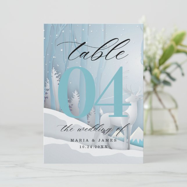 Numéro de table de mariage enneigé en hiver (Debout devant)