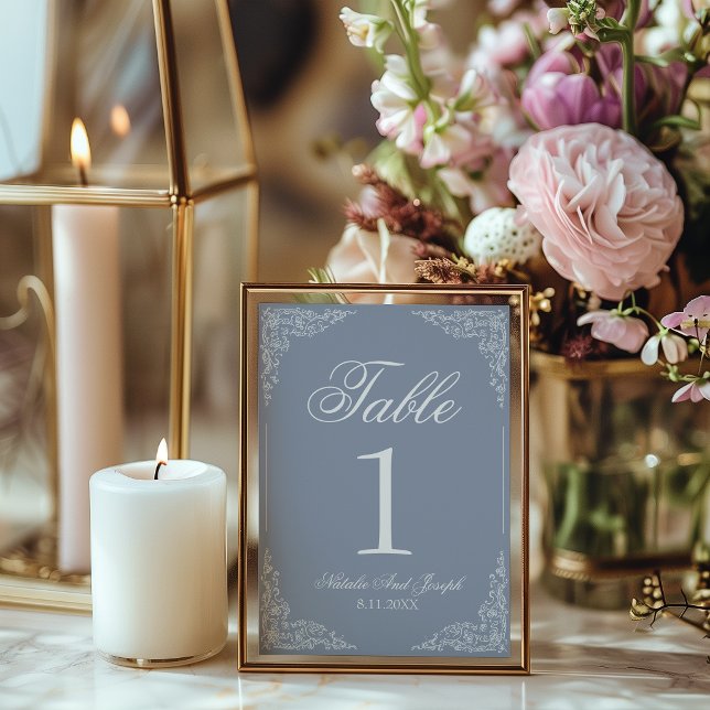 Numéro de table de mariage floral bleu poussiéreux (Créateur téléchargé)