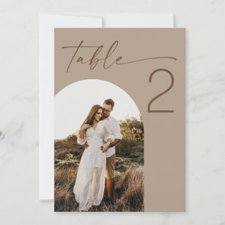 Numéro de table de mariage moderne en taupe poussi