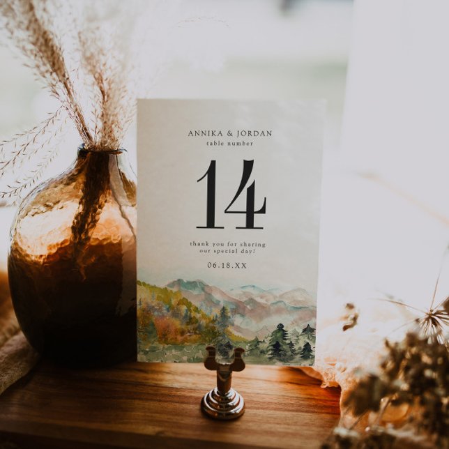 Numéro de table de mariage montagnes aquarelle rus (Créateur téléchargé)
