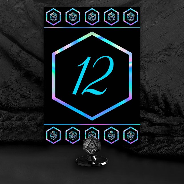 Numéro De Table Dés RPG | Holo Imaginaire Retro Tabletop PnP Gamer (Créateur téléchargé)