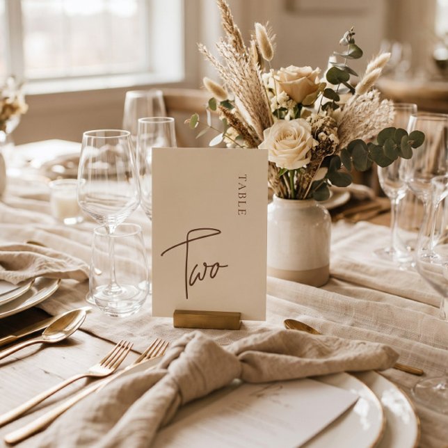 Numéro de table deux beige minimaliste (Créateur téléchargé)