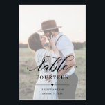 Numéro De Table Élégance Script Faux Vellum Effet Mariage photo<br><div class="desc">Design moderne et élégant imprimé Élégance Script Moderne Faux Vellum Effet Mariage photo Numéro de tableau qui peut être customisé avec votre texte et ajouter chaque carte numéro de tableau à votre panier, un par un. Cliquez sur le bouton "Customiser" et utilisez notre outil de conception pour modifier ce modèle....</div>