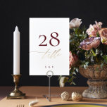 Numéro De Table Elégant blanc Plum rouge Bourgogne Or Le Mariage<br><div class="desc">Cette carte fait partie d'une grande collection - cliquez ci-dessous ou demandez-moi des informations</div>
