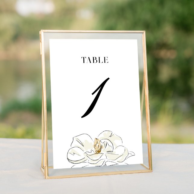 Numéro De Table Élégant Mariage blanc Magnolia (Elegant Southern-inspired white magnolia illustration wedding table number cards.)