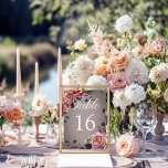 Numéro De Table Élégant rose blanc Rose gris Mariage<br><div class="desc">Offrez-vous une élégance intemporelle grâce à cette carte mariage exquise. Les coins fleuris réalistes, ornés de roses douces et blanches, de pivoines et de fleurs délicates, créent une atmosphère romantique et sophistiquée. L'arrière - plan gris moyen, mis en évidence par un flou transparent blanc doux, ajoute une touche de beauté...</div>