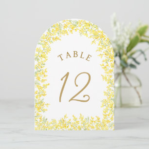 Numéro de table en arche de mimosa