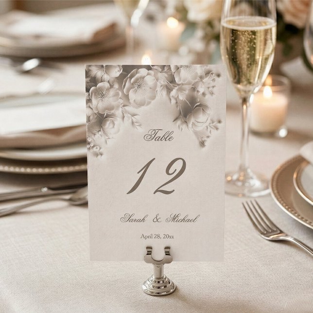 Numéro De Table Fleurs sculptées en ivoire Mariage   (Créateur téléchargé)