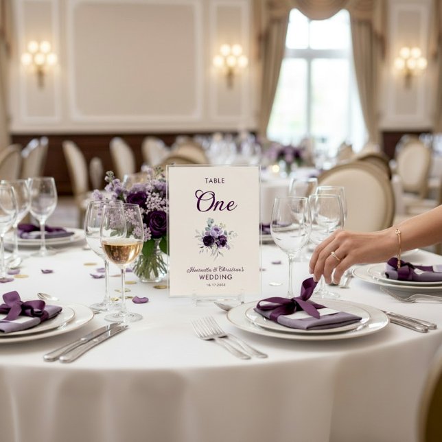 Numéro de table floral prune et lavande (Créateur téléchargé)