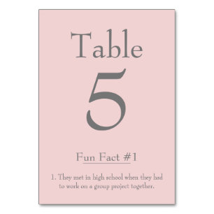 Numéro De Table Fun Fact sur la mariée et la chambre rose pâle