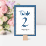 Numéro De Table Glittery Bat mitzvah Marine Bleu et argent<br><div class="desc">Ce numéro de table Bat mitzvah branché présente une parties scintillant brillante en faux plan contre un arrière - plan de couleur solide. Utilisez le formulaire modèle pour ajouter vos propres informations. L'outil de conception peut être utilisé pour modifier le style de police,  la couleur et la disposition.</div>