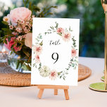 Numéro De Table Jardin botanique fleuri Wreath Mariage d'aquarelle<br><div class="desc">Ce numéro de table mariage est composé d'une couronne de roses de jardin rose vif aquarelle,  dahlias,  citrouille blanc avec feuilles verts. Pour une personnalisation plus avancée de cette conception,  cliquez sur le BOUTON OUTIL DESIGN BLEU. Des articles correspondants sont également disponibles.</div>