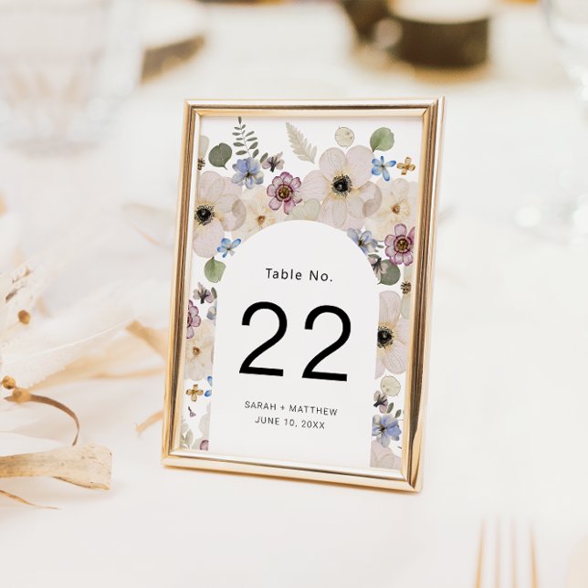 Numéro De Table Mariage avec Arche Florale Bohème (Elegant Boho Floral Arch Wedding Table Number by Painted Paperie
)