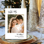 Numéro De Table Mariage de calligraphie Numéros de tableau à deux<br><div class="desc">Élégante calligraphie Script Mariage Numéros de table Double face avec photo personnalisée. Aidez vos invités à trouver facilement leur chemin avec ces cartes de numéro de table double face simples et élégantes. Ajoutez facilement les photos, les chiffres, les noms et la date ! Comprend une jolie calligraphie "le mariage de"...</div>