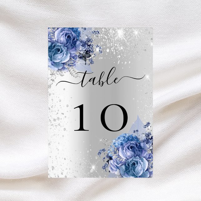 Numéro de table mariage de fleurs bleues argentées (Créateur téléchargé)