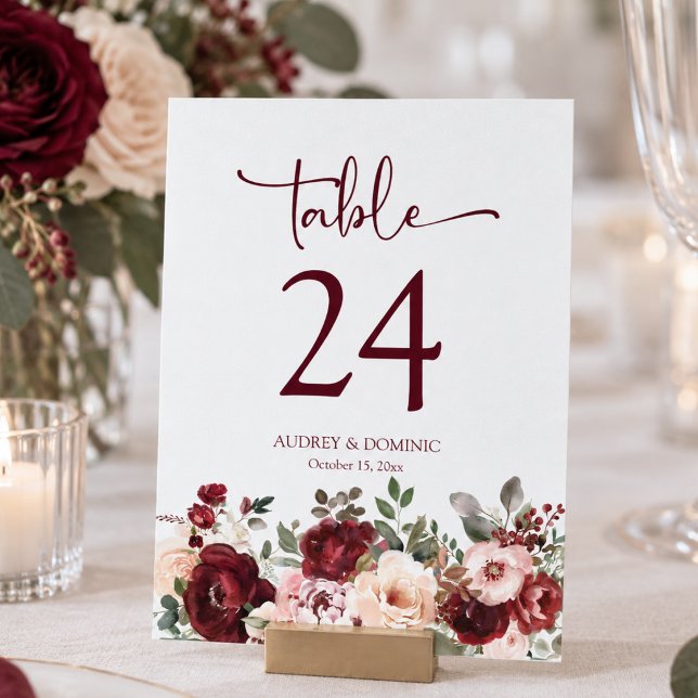 Numéro De Table Mariage Floral Rouge Bourgogne Chic (elegant moody romantic burgundy blush floral wedding table numbers with custom name and wedding date)