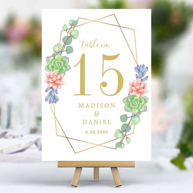 Numéro De Table Mariage Géométrique Doré avec Verdure Succulente (Créateur téléchargé)