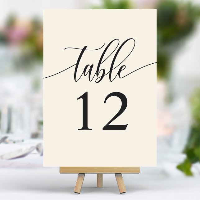 Numéro De Table Mariage Minimaliste Calligraphie Crème d'Ivoire (Créateur téléchargé)