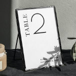Numéro De Table Mariage minimaliste simple noir et blanc<br><div class="desc">Numéro de table minimaliste de mariage noir et blanc simple et propre. Veuillez me contacter si vous avez besoin d'autres articles.</div>
