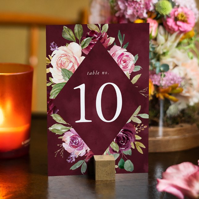 Numéro De Table Mariage rustique aux fleurs roses, bordeaux et vio (Créateur téléchargé)