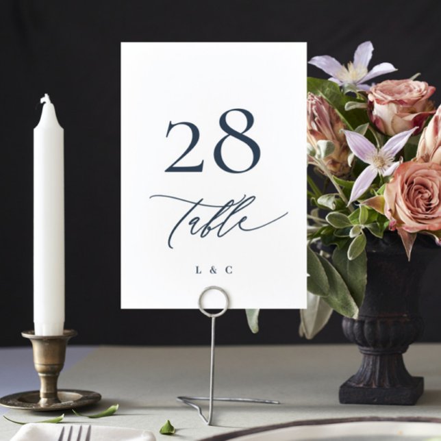 Numéro De Table Marine Calligraphie bleu et blanc Mariage moderne (Créateur téléchargé)