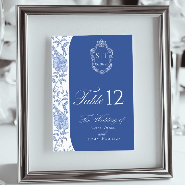 Numéro De Table Monogramme de blason Delft Bleu Floral Script (Créateur téléchargé)