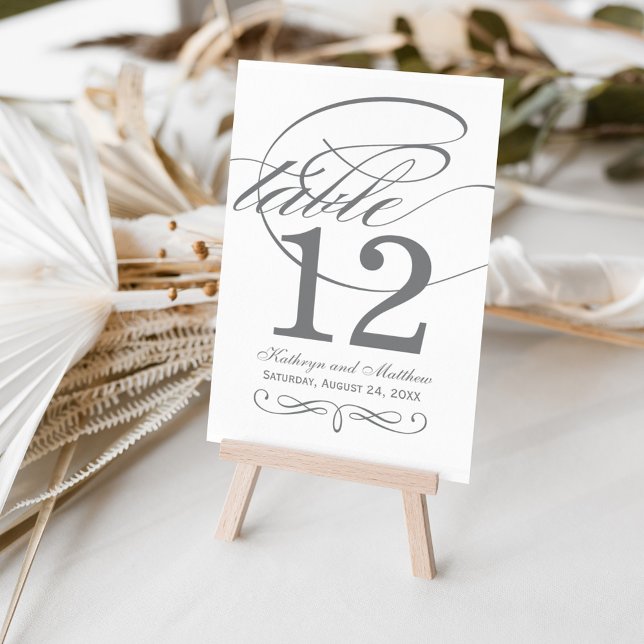 Numéro De Table Monogramme de mariage élégant à la calligraphie au (Créateur téléchargé)