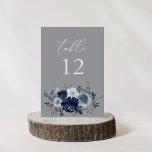 Numéro De Table Numéro de la table florale bleu et marine - gris 2<br><div class="desc">Habillez vos tables de mariage ou de fête avec votre carte de numéro de tableau bleu et gris floral marine. Fabriqué à la main peint, en aquarelle, fleurs bleues poussiéreuses et fleurs bleu marine. Idéal pour les mariages rustiques, les mariages de automne, les mariages d'hiver, les mariages sur la plage...</div>
