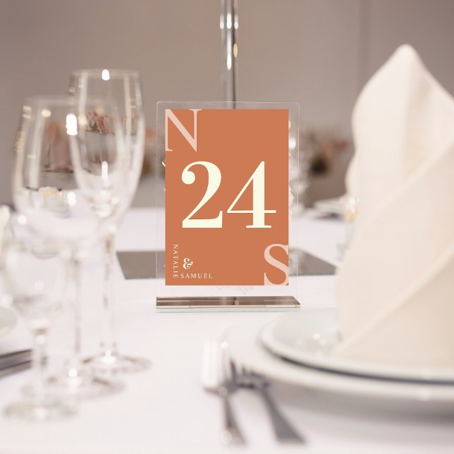 Numéro De Table Pêche Minimalsite & Élégantes Initiales Gras (Créateur téléchargé)