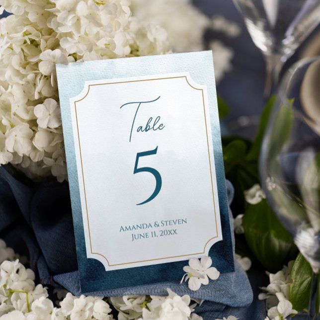 Numéro De Table Réception de mariage élégante à l'aquarelle bleue (Blue wedding reception table number sign)