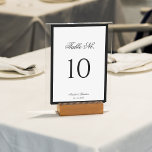 Numéro De Table Script classique formel Mariage noir et blanc<br><div class="desc">Élevez votre décor de réception avec notre Classic Script Formal noir et blanc Mariage Numéro de table. Cette carte de numéro de table élégante présente un design noir et blanc intemporel avec une typographie de script sophistiquée, parfait pour ajouter une touche de classe à votre mariage de type formel ou...</div>