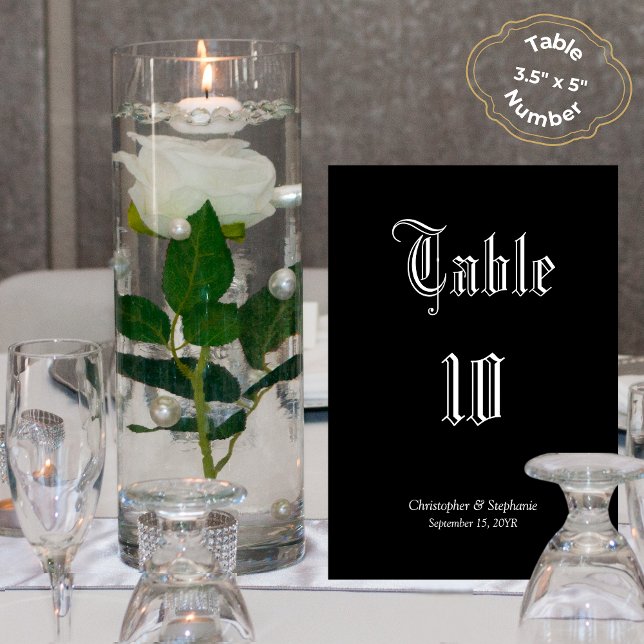 Numéro De Table Siège personnalisé de style journal Black Chic (Classic Black Newspaper Style Wedding Personalized Table Numbers White Calligraphy)