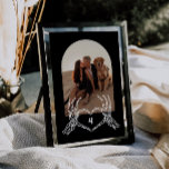 Numéro De Table Squelette gothique Mains Arche Numéros de tableau<br><div class="desc">Il s'agit d'un numéro de table mariage d'inspiration gothique avec des mains squelettes et un design sombre moody. Modifiez la plupart du texte TOUTES les couleurs pour rendre ce programme de mariage humoristique adapté à vos besoins d'événement style personnel. Sélectionnez "personnaliser ce modèle" pour voir toutes les options d'édition :)...</div>