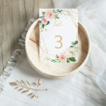 Numéro De Table Verdure & Or Géométrique Élégant Mariage Floral<br><div class="desc">Ce numéro de table à mariage floral, géométrique et doré, est parfait pour une simple réception de mariage. Le design est composé de roses blancs, roses et roux peints à la main et d'une touche de verdure, ornant des cadres géométriques dorés, inspirant la beauté artistique. Il s'agit d'un numéro de...</div>
