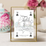 Numéro De Table Vintage Alice au Pays des merveilles Tea Party Car<br><div class="desc">Magnifiquement conçu vintage Alice in Wonderland sur le thème de la table de mariage signalétique. Parfait pour un mariage Alice in Wonderland. Nous avons méticuleusement restauré l'emblématique Alice in Wonderland vintage tea party table & illustrations de personnages en les dessinant à la main et les amenant à la vie avec...</div>