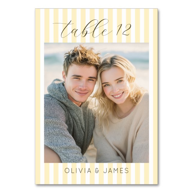 Numéro De Table Warm Beige Minimalist Photo (Par défaut)