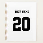 Numéro et nom personnalisés noir et blanc<br><div class="desc">Il s'agit d'un produit conçu avec un numéro spécifique. Ce nombre peut représenter diverses choses, comme le numéro de maillot d'un athlète favori, une date ou une année spéciale, un numéro de chance ou un numéro d'anniversaire. Ce produit est souvent apprécié par les amateurs de sport, les passionnés de fitness,...</div>