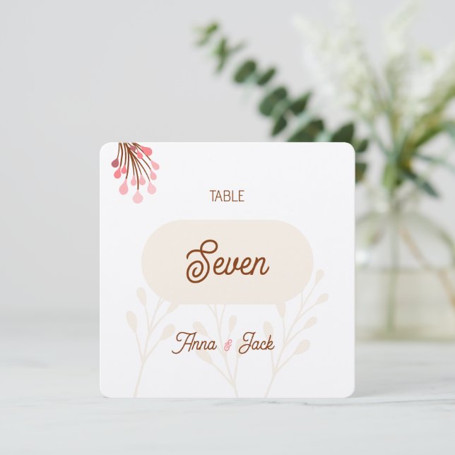 Número mesa beige y rosa flores silvestres (Debout devant)