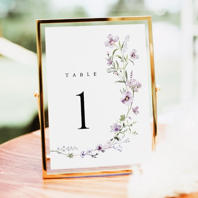 Numéros de table de mariage aux fleurs sauvages de (Lavender wildflower wedding table numbers, lilac purple floral wedding reception gold table decor)