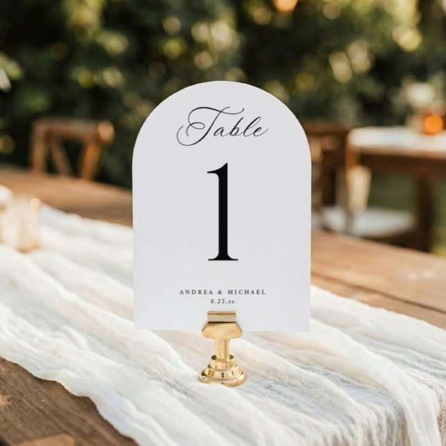 Numéros de table de mariage élégants classiques 5x (Arch 5x7 wedding table numbers in black and white with elegant calligraphy)
