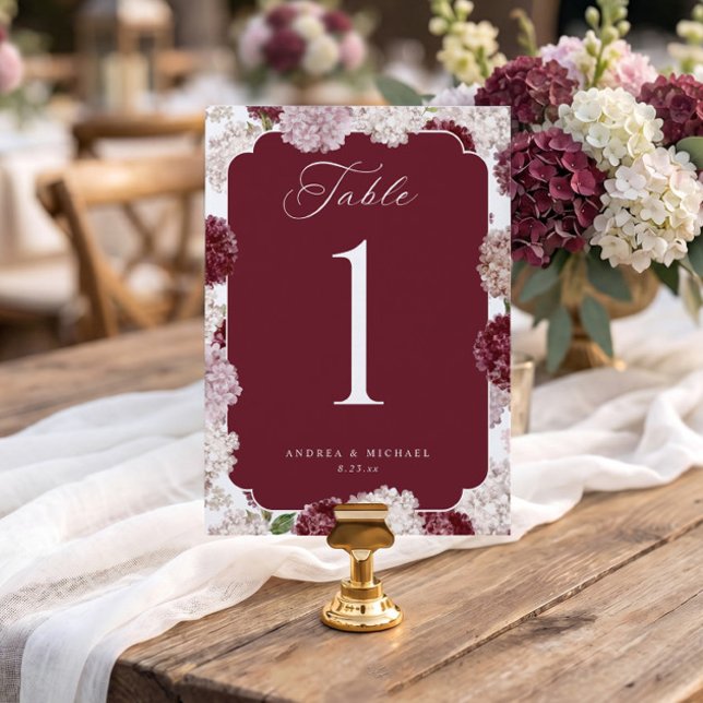 Numéros de table Mariage d'Hiver Hydrangea Bourgog (Burgundy hydrangea wedding table number with white border and vintage floral design)