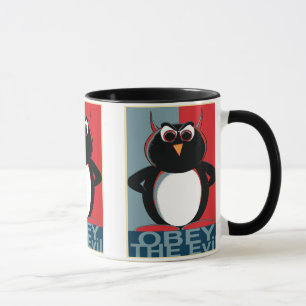 Obéissez la tasse mauvaise de pingouin