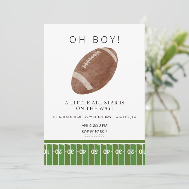 Oh Boy football baby shower invitation (Debout devant)
