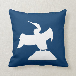 OISEAU DE MER. BLANC sur le coussin bleu