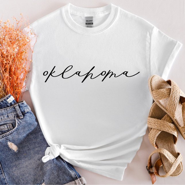 Oklahoma Script State Women's T-Shirt (Créateur téléchargé)