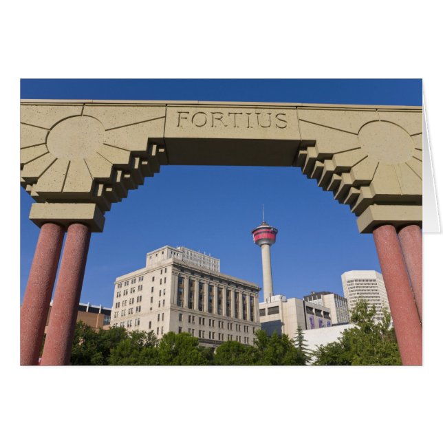 Olympic Plaza et tour de Calgary, Alberta, Canada (Devant horizontal)