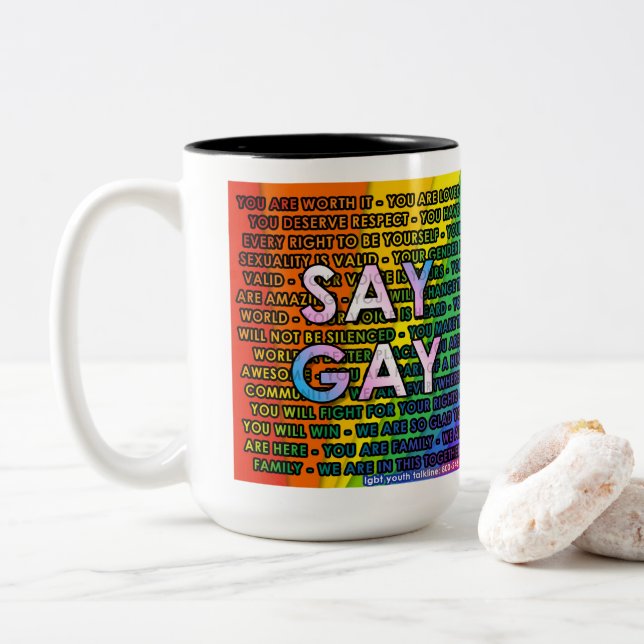 On dit GAY à deux tons de café Mug (Avec donut)